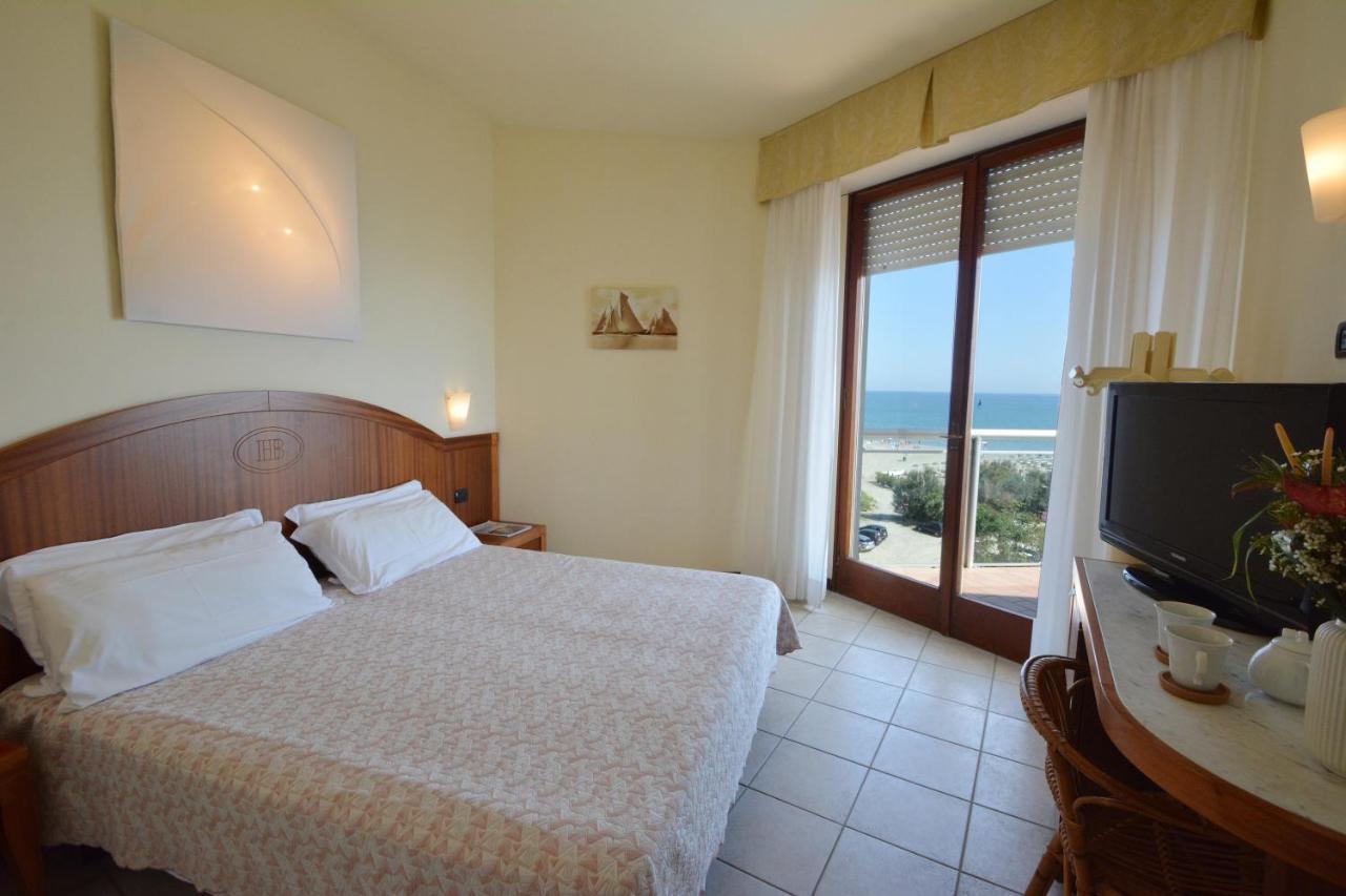 Hotel Bellevue Beach - Sul Mare Milano Marittima Exterior foto