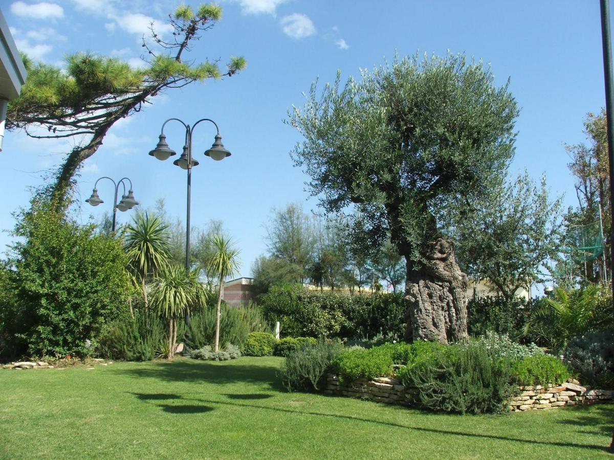 Hotel Bellevue Beach - Sul Mare Milano Marittima Exterior foto