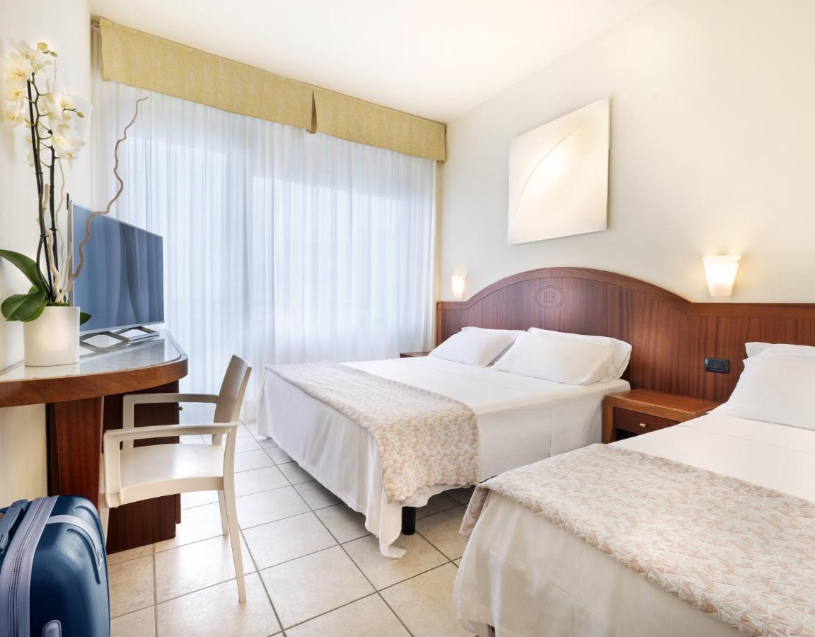 Hotel Bellevue Beach - Sul Mare Milano Marittima Exterior foto