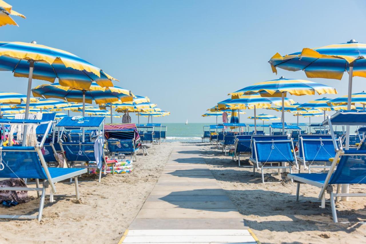 Hotel Bellevue Beach - Sul Mare Milano Marittima Exterior foto